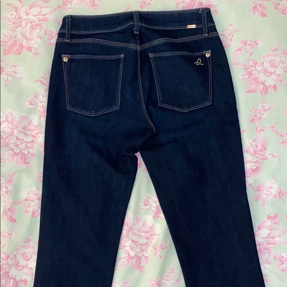 DL1961 Angel mid rise skinny jeans.  Size 25